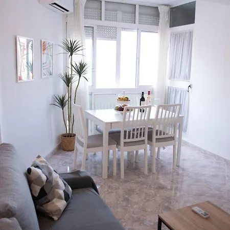 Centro Y Playa 公寓 托雷莫利诺斯